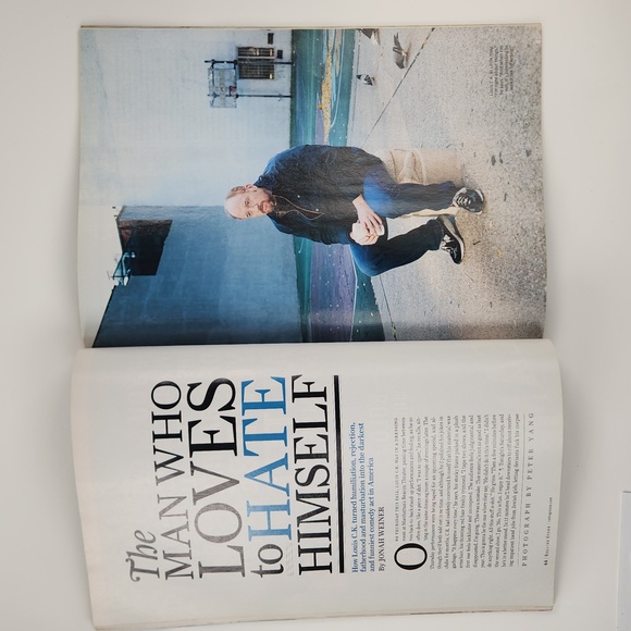 2011 IN REVIEW ROLLING STONE MAGAZINE, JAN 5, 2012, Special Double Issue 1146/47 - Picture 8 of 17